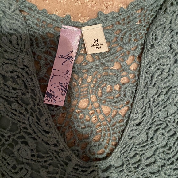 Tank top—only worn once - Picture 2 of 3